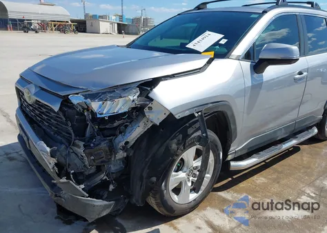 2021 Toyota Rav4 Xle from USA, damaged, VIN 2T3W1RFV2MC109531